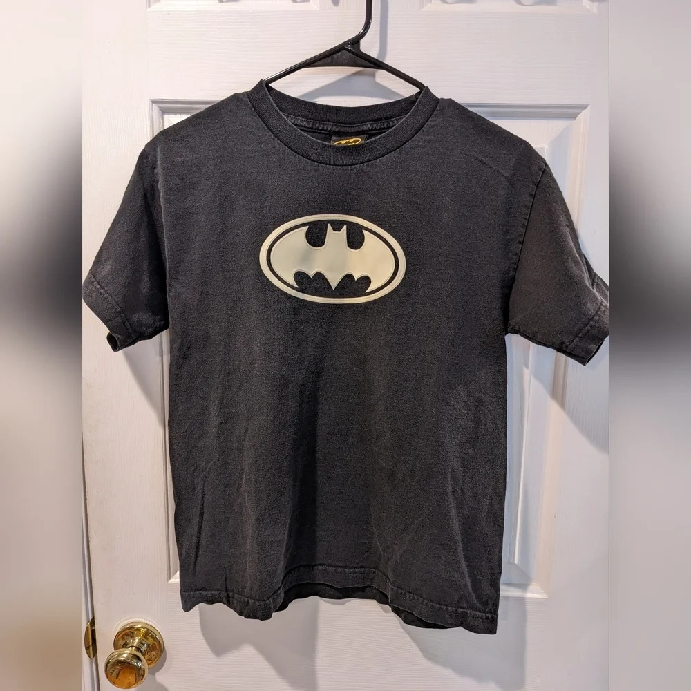 Vintage Batman t shirt YOUTH LARGE *Glow In The Dark * DC Comics 2003 VTG Black